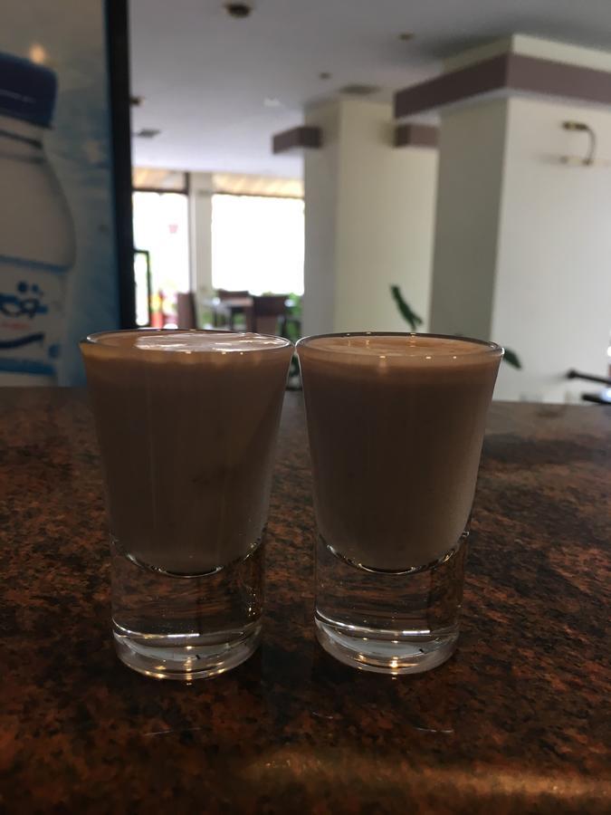 סבטי ולאס Hotel Corona מראה חיצוני תמונה